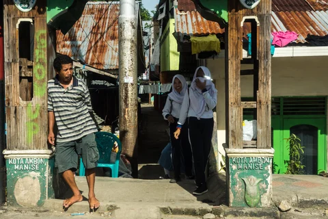 Jalan di Ambon (foto: Maurice Weststrate)